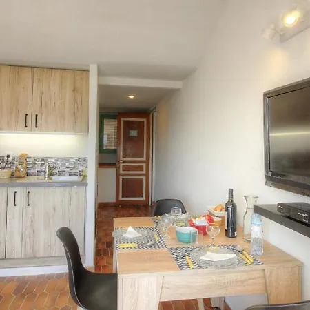 2 Pieces Pied Dans L'eau Bed & Breakfast Porto-Vecchio (Corsica)