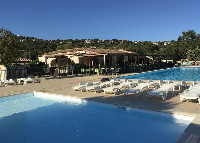 2 Pieces Pied Dans L'eau