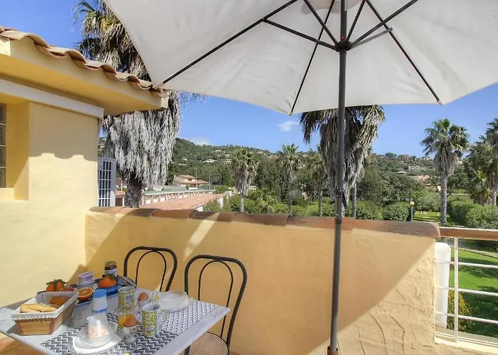 2 Pieces Pied Dans L'eau 4* Porto-Vecchio (Corsica)